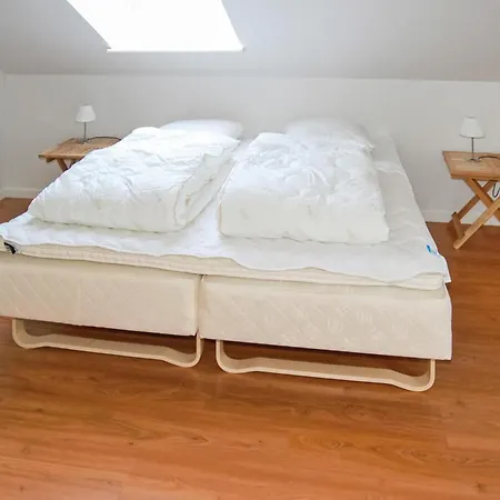 Nyaraló Gorgeous Home In Bredebro With Sauna *