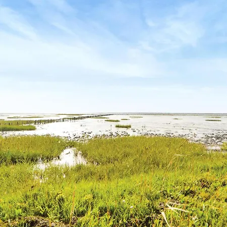 Seven-bedroom In Prázdninový dům *
