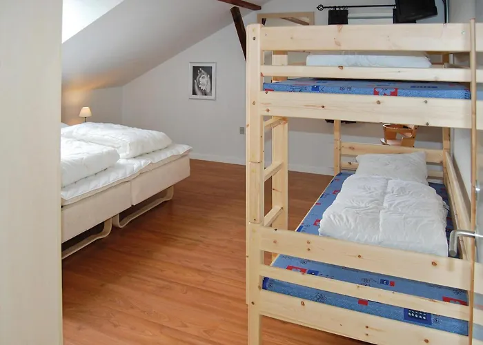 Seven-bedroom In Дом отдыха *