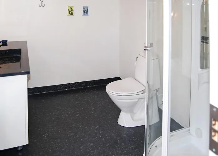 Seven-bedroom In Дом отдыха